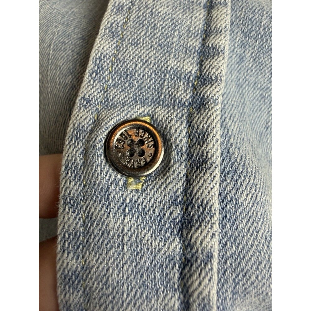 Frye Men's Western Vintage Denim Button-Down Shirt Light Wash Size XL - Picture 8 of 12